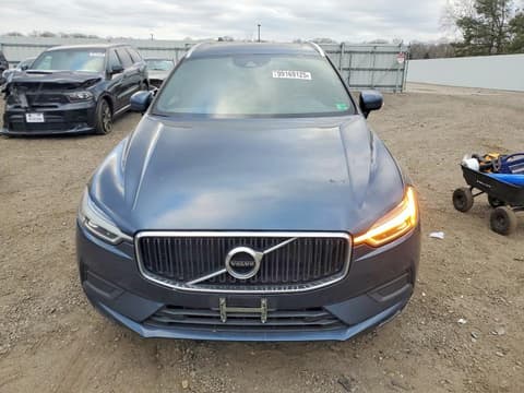 2021 Volvo XC60, VIN YV4102RK1M1695171. Zdjęcie 5 z 6 z aukcji Copart. Katalog aut z USA OpenDataCar.
