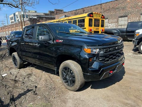 2024 Chevrolet Silverado, VIN 3GCUDCE86RG359836. Фото 1 из 6 с аукциона Copart. Каталог авто из США OpenDataCar.