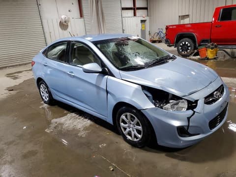 2014 Hyundai Accent, VIN KMHCT4AE5EU752469. Фото 4 з 6 з аукціону Copart. Каталог авто зі США OpenDataCar.