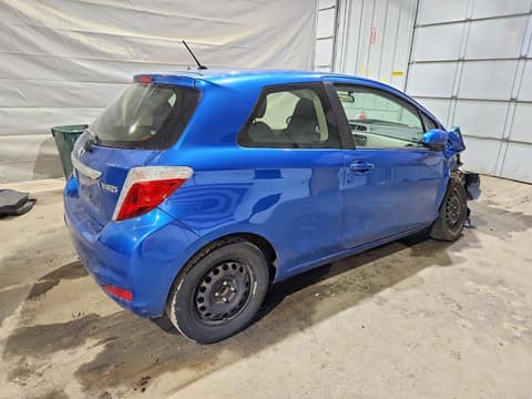 2012 Toyota Yaris, VIN JTDJTUD34CD542013. Фото 3 з 6 з аукціону Copart. Каталог авто зі США OpenDataCar.