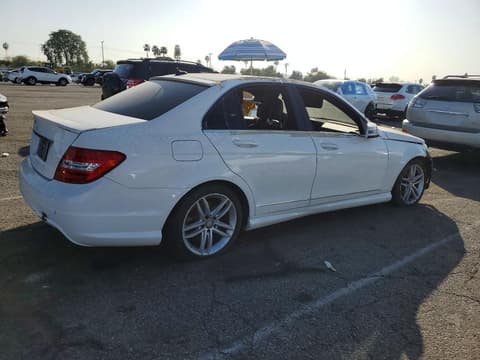 2014 Mercedes-benz C-Class, VIN WDDGF4HB6EG209824. Фото 3 з 6 з аукціону Copart. Каталог авто зі США OpenDataCar.
