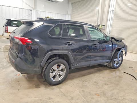 2023 Toyota RAV4, VIN 2T3P1RFV9PW387298. Фото 3 з 6 з аукціону Copart. Каталог авто зі США OpenDataCar.