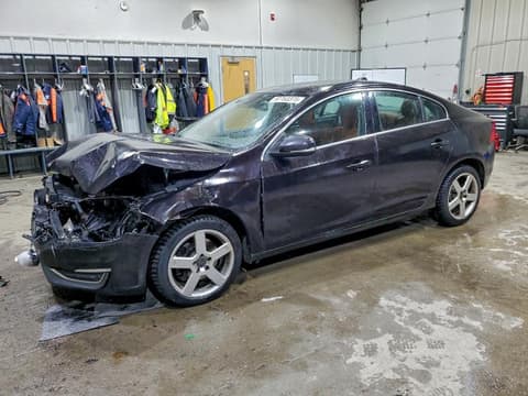 2014 Volvo S60, VIN YV1612FH8E2281230. Фото 1 з 6 з аукціону Copart. Каталог авто зі США OpenDataCar.