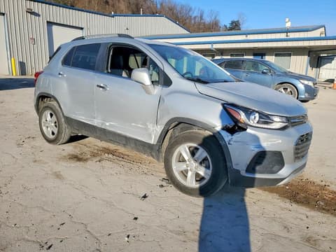 2020 Chevrolet Trax, VIN 3GNCJPSB9LL323057. Фото 4 з 6 з аукціону Copart. Каталог авто зі США OpenDataCar.