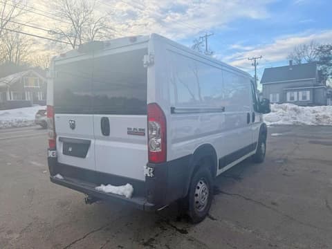 2019 Ram ProMaster 1500, VIN 3C6TRVAG4KE502801. Фото 4 из 6 с аукциона Copart. Каталог авто из США OpenDataCar.