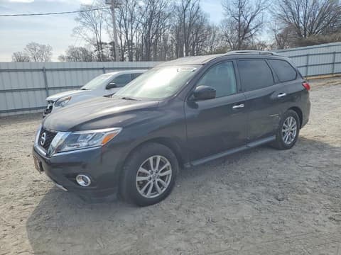 2015 Nissan Pathfinder, VIN 5N1AR2MM7FC681232. Фото 1 з 6 з аукціону Copart. Каталог авто зі США OpenDataCar.