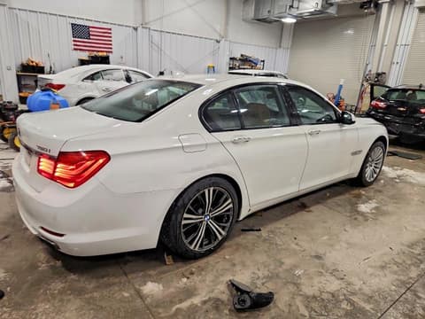 2010 Bmw 7 Series, VIN WBAKC6C55AC393694. Фото 3 з 6 з аукціону Copart. Каталог авто зі США OpenDataCar.