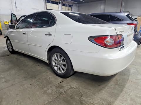 2002 Lexus ES 300, VIN JTHBF30G525032601. Фото 2 из 6 с аукциона Copart. Каталог авто из США OpenDataCar.