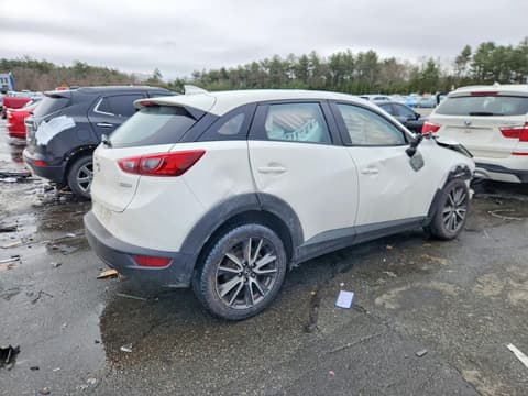 2017 Mazda CX-3, VIN JM1DKFC70H0164769. Фото 3 з 6 з аукціону Copart. Каталог авто зі США OpenDataCar.