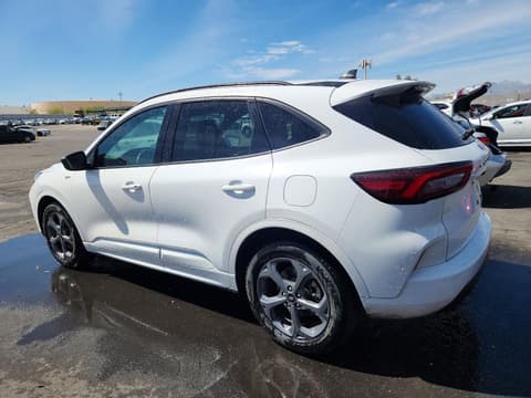 2023 Ford Escape, VIN 1FMCU0MN5PUA79400. Фото 2 з 6 з аукціону Copart. Каталог авто зі США OpenDataCar.