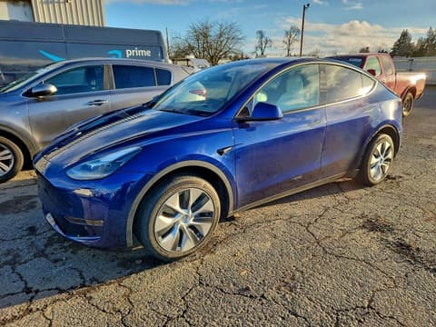 2023 Tesla Model Y, VIN 7SAYGDEE9PF670946. Фото 1 з 6 з аукціону Copart. Каталог авто зі США OpenDataCar.