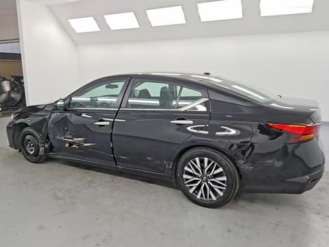 2025 Nissan Altima, VIN 1N4BL4DV7SN352498. Фото 2 з 6 з аукціону Copart. Каталог авто зі США OpenDataCar.