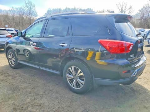 2020 Nissan Pathfinder, VIN 5N1DR2AM6LC590711. Фото 2 з 6 з аукціону Copart. Каталог авто зі США OpenDataCar.