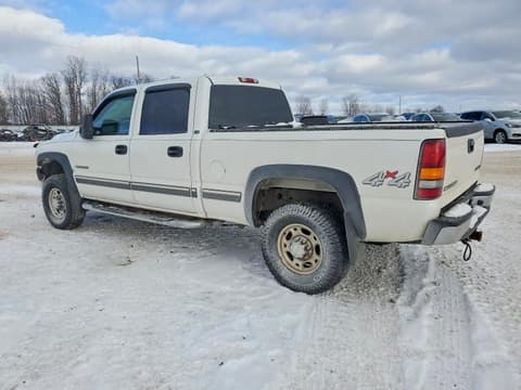 2002 Chevrolet Silverado 2500, VIN 1GCHK23U92F199718. Фото 2 з 6 з аукціону Copart. Каталог авто зі США OpenDataCar.