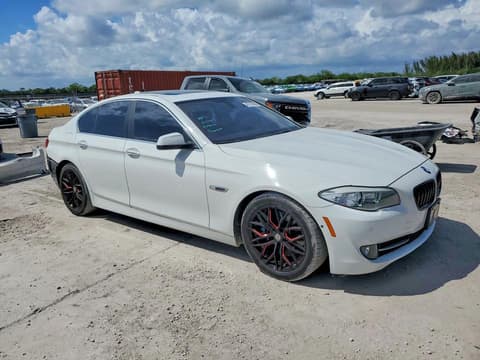 2013 Bmw 5 Series, VIN WBAFR7C52DC823630. Zdjęcie 4 z 6 z aukcji Copart. Katalog aut z USA OpenDataCar.