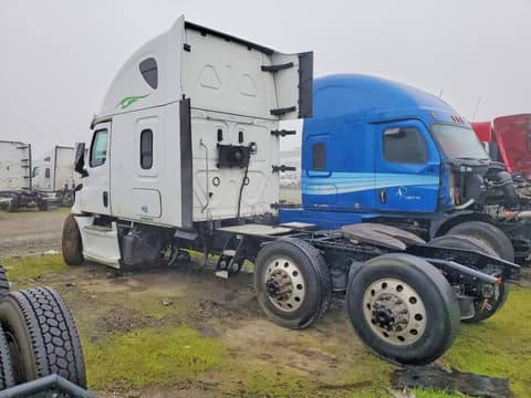 2019 Freightliner Cascadia 126, VIN 3AKJHHDRXKSKF5091. Photo 3 of 6 from Copart auction. OpenDataCar US salvage catalog.