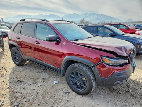 2020 Jeep Cherokee, VIN 1C4PJMBN7LD534282. Фото 4 з 6 з аукціону Copart. Каталог авто зі США OpenDataCar.