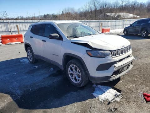 2024 Jeep Compass, VIN 3C4NJDAN6RT136802. Фото 4 з 6 з аукціону Copart. Каталог авто зі США OpenDataCar.