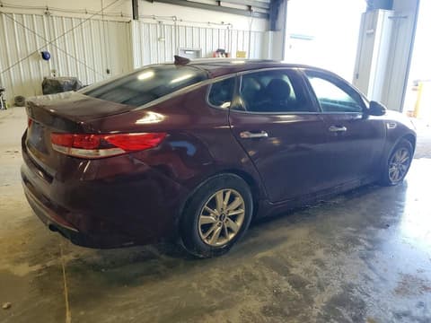 2017 Kia Optima, VIN 5XXGT4L32HG164640. Фото 3 з 6 з аукціону Copart. Каталог авто зі США OpenDataCar.