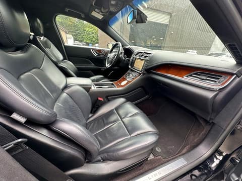 2018 Lincoln Continental, VIN 1LN6L9HK0J5602697. Photo 5 of 6 from Copart auction. OpenDataCar US salvage catalog.