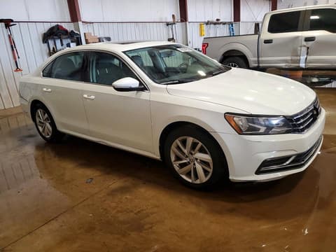 2018 Volkswagen Passat, VIN 1VWBA7A36JC009516. Фото 4 з 6 з аукціону Copart. Каталог авто зі США OpenDataCar.