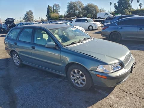 2002 Volvo V40, VIN YV1VW29552F843684. Zdjęcie 4 z 6 z aukcji Copart. Katalog aut z USA OpenDataCar.