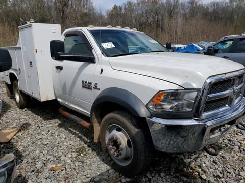 2016 Ram 5500, VIN 3C7WRMBL4GG188125. Zdjęcie 4 z 6 z aukcji Copart. Katalog aut z USA OpenDataCar.