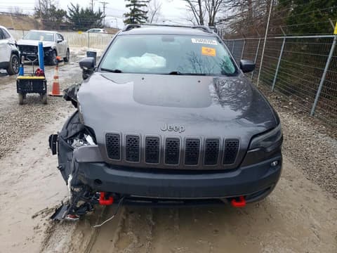 2020 Jeep Cherokee, VIN 1C4PJMBX9LD591858. Фото 5 з 6 з аукціону Copart. Каталог авто зі США OpenDataCar.