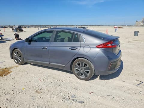 2017 Hyundai Ioniq Hybrid, VIN KMHC05LC0HU026226. Фото 2 з 6 з аукціону Copart. Каталог авто зі США OpenDataCar.