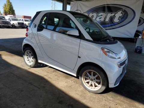 2014 Smart Fortwo, VIN WMEEJ9AA7EK799061. Фото 4 з 6 з аукціону Copart. Каталог авто зі США OpenDataCar.
