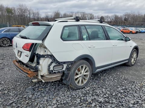 2017 Volkswagen Golf Alltrack, VIN 3VWH17AUXHM537197. Фото 3 з 6 з аукціону Copart. Каталог авто зі США OpenDataCar.