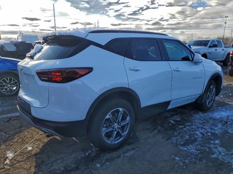 2024 Chevrolet Blazer, VIN 3GNKBCR42RS168911. Фото 3 з 6 з аукціону Copart. Каталог авто зі США OpenDataCar.