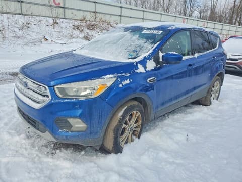 2017 Ford Escape, VIN 1FMCU9GD2HUD09466. Фото 1 з 6 з аукціону Copart. Каталог авто зі США OpenDataCar.