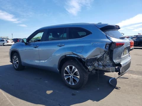 2023 Toyota Highlander, VIN 5TDKDRAH5PS034142. Фото 2 з 6 з аукціону Copart. Каталог авто зі США OpenDataCar.