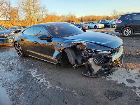 2022 Audi e-tron GT, VIN WAUEJBFW7N7004701. Фото 4 з 6 з аукціону Copart. Каталог авто зі США OpenDataCar.