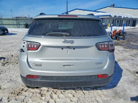 2024 Jeep Compass, VIN 3C4NJDBN2RT107778. Фото 6 з 6 з аукціону Copart. Каталог авто зі США OpenDataCar.