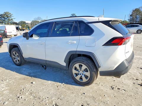 2021 Toyota RAV4, VIN 2T3F1RFV6MW203944. Фото 2 из 6 с аукциона Copart. Каталог авто из США OpenDataCar.