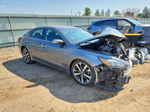 2017 Nissan Altima, VIN 1N4AL3AP8HC471712. Фото 4 з 6 з аукціону Copart. Каталог авто зі США OpenDataCar.