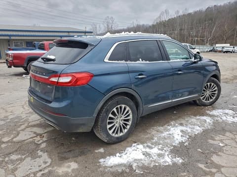 2016 Lincoln MKX, VIN 2LMTJ8KR5GBL43948. Фото 3 з 6 з аукціону Copart. Каталог авто зі США OpenDataCar.