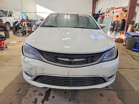 2015 Chrysler 200, VIN 1C3CCCAG2FN740764. Фото 5 з 6 з аукціону Copart. Каталог авто зі США OpenDataCar.