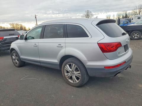 2011 Audi Q7, VIN WA1LGAFE2BD007362. Фото 2 з 6 з аукціону Copart. Каталог авто зі США OpenDataCar.