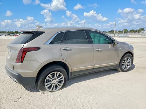 2022 Cadillac XT5, VIN 1GYKNDRS2NZ180830. Zdjęcie 3 z 6 z aukcji Copart. Katalog aut z USA OpenDataCar.