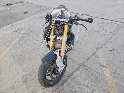 2019 Bmw R, VIN WB10J0306KZ698795. Фото 2 з 6 з аукціону Copart. Каталог авто зі США OpenDataCar.