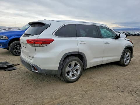 2018 Toyota Highlander, VIN 5TDDZRFH4JS912220. Zdjęcie 3 z 6 z aukcji Copart. Katalog aut z USA OpenDataCar.