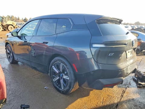 2023 Bmw iX, VIN WB523CF08PCL62493. Фото 2 из 6 с аукциона Copart. Каталог авто из США OpenDataCar.