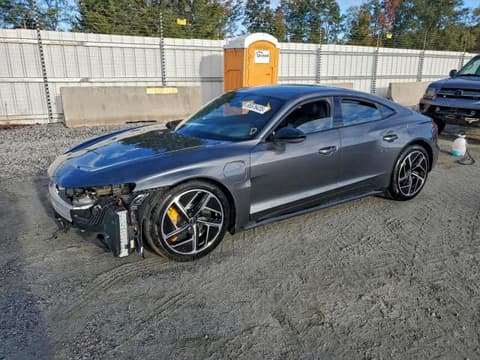 2024 Audi RS e-tron GT, VIN WAUBHBFW1R7900142. Фото 1 из 6 с аукциона Copart. Каталог авто из США OpenDataCar.