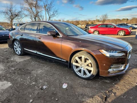 2018 Volvo S90, VIN LVY992MLXJP004877. Фото 4 з 6 з аукціону Copart. Каталог авто зі США OpenDataCar.