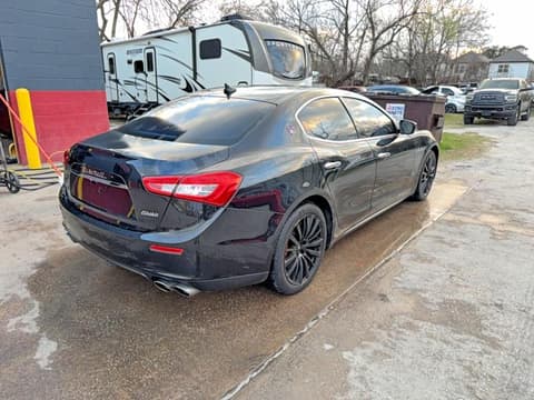 2017 Maserati Ghibli, VIN ZAM57RTA4H1234007. Фото 4 з 6 з аукціону Copart. Каталог авто зі США OpenDataCar.