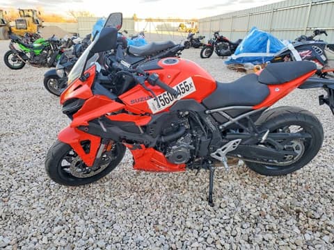 2026 Suzuki GSX800, VIN JS1EM13B4T7100556. Фото 3 з 6 з аукціону Copart. Каталог авто зі США OpenDataCar.