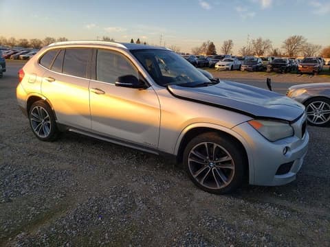 2013 Bmw X1, VIN WBAVL1C59DVR90775. Фото 4 з 6 з аукціону Copart. Каталог авто зі США OpenDataCar.